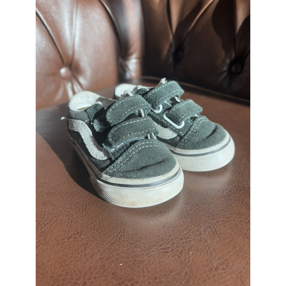 VANS Other - Vans Old Skool Toddlers Sneakers GUC Size 5.5 Baby Shoes Green
